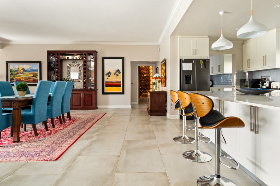 4 Bedroom Property for Sale in Knysna Heights Western Cape